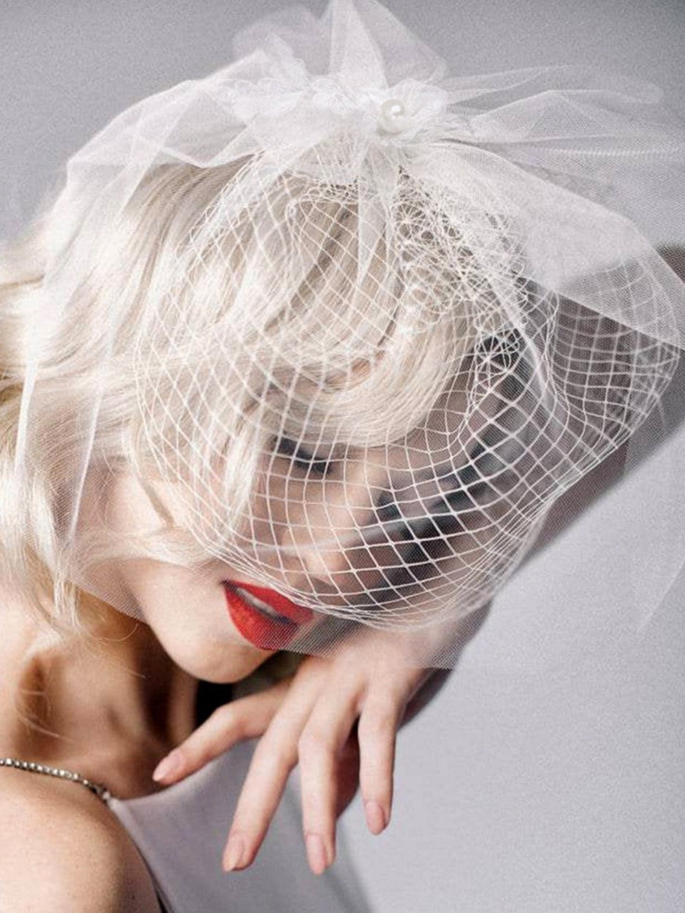 VA14 Double Layer Short Veil