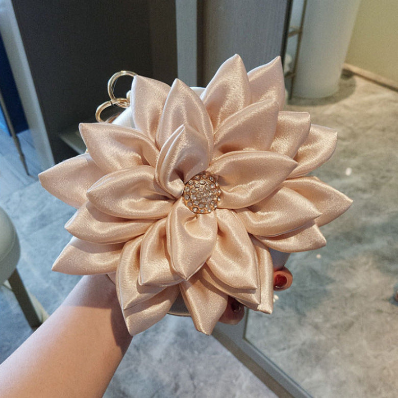 Flower Clutch Single Shoulder Bag
