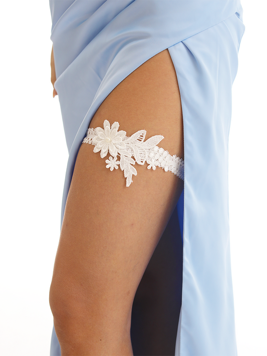 Lace Floral Garter